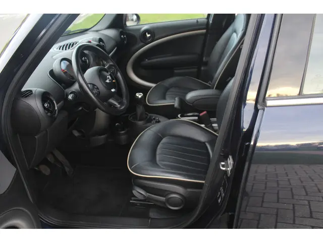 MINI Countryman Mini 1.6 Cooper Pepper 2017 Benzine 12