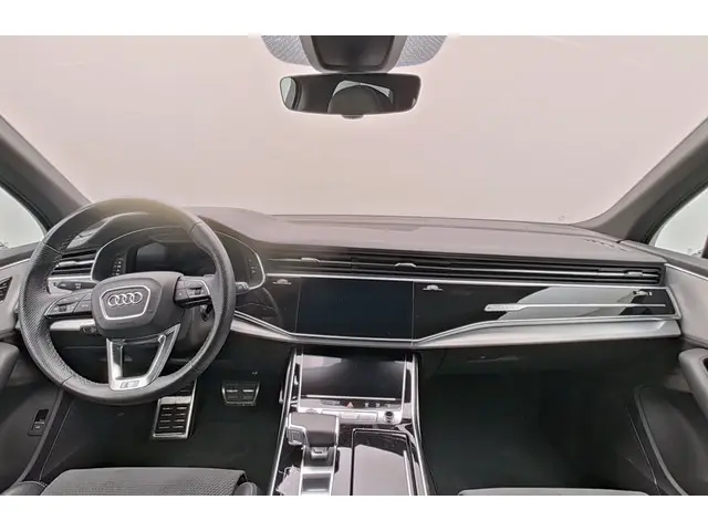 Audi Q7 Q7 55 TFS quattro Pro Line S 2023 Benzine 17