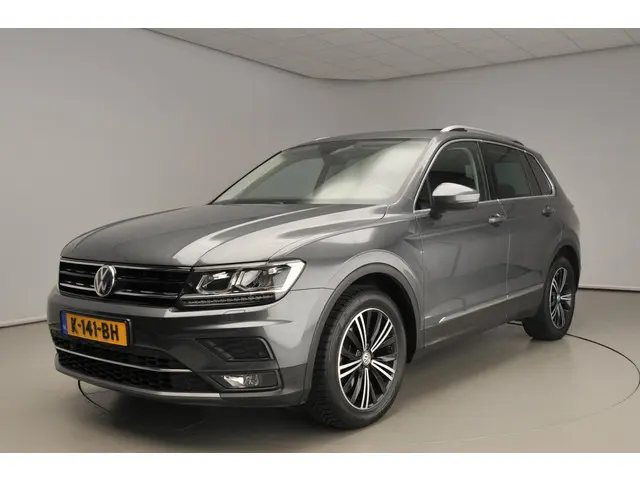 Volkswagen Tiguan 1.5 TSI ACT Highline 2020 Benzine 33
