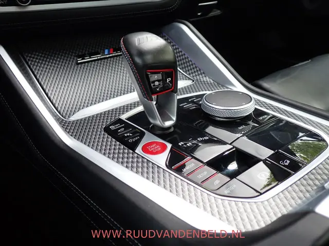 BMW X5 M COMPETITION 2021 Benzine 16