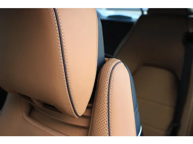 Mercedes-Benz E-Klasse Cabrio 400 AMG 2014 Benzine 20