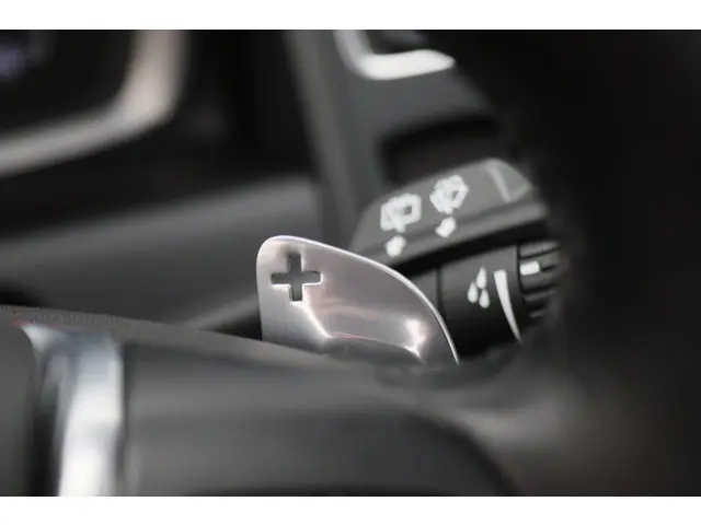 Volvo XC60 2.0 T6 Summum 2016 Benzine 44