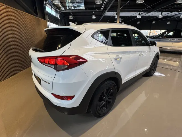 Hyundai Tucson 1.6 GDi Anniversary Edition 2018 Benzine 3