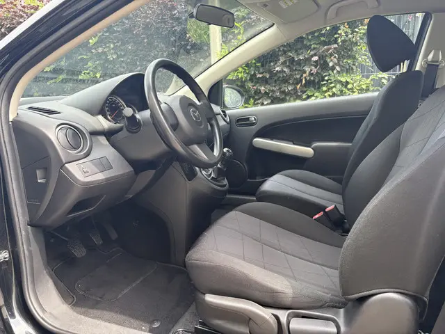 Mazda 2 1.3 XS / ELEC RAMEN / 3-DEURS / 143dkm! NAP! 2013 Benzine 6