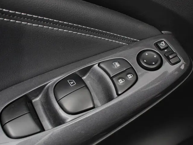 Nissan Juke 1.0 DIG-T N-Connecta 2024 Benzine 18