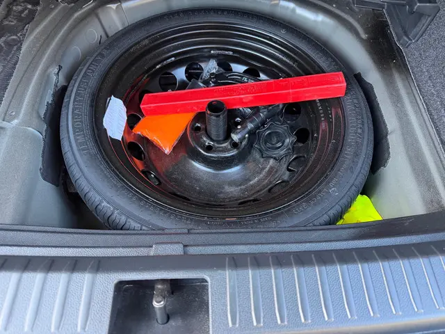 SEAT Arona 1.0 TSI FR Business Connect 2023 Benzine 26