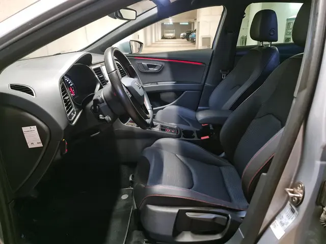 SEAT Leon 1.4 EcoTSI FR Business Intense 2018 Benzine 15