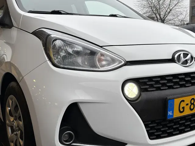 Hyundai i10 1.0i Premium 2019 Benzine 32