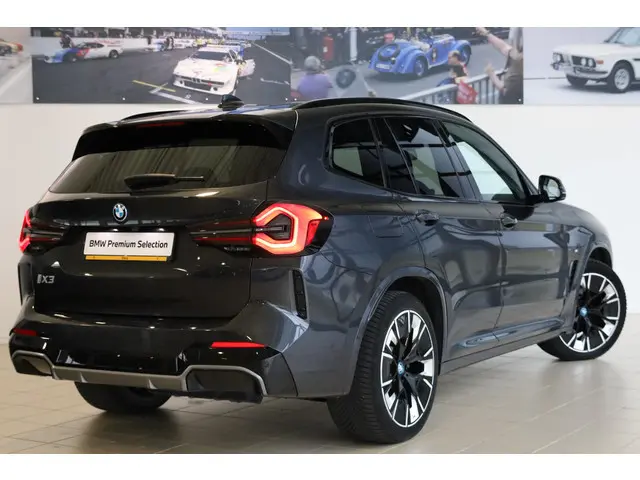 BMW iX3 3