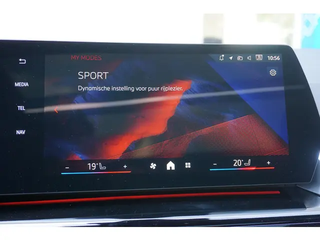 BMW 2 Serie Active Tourer 220i 2024 Benzine 20