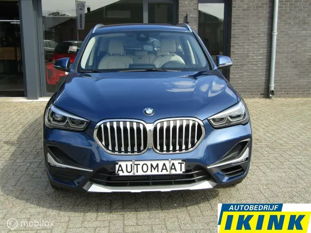 BMW X1 sDrive20i Business Edition Plus 2021 Benzine 2
