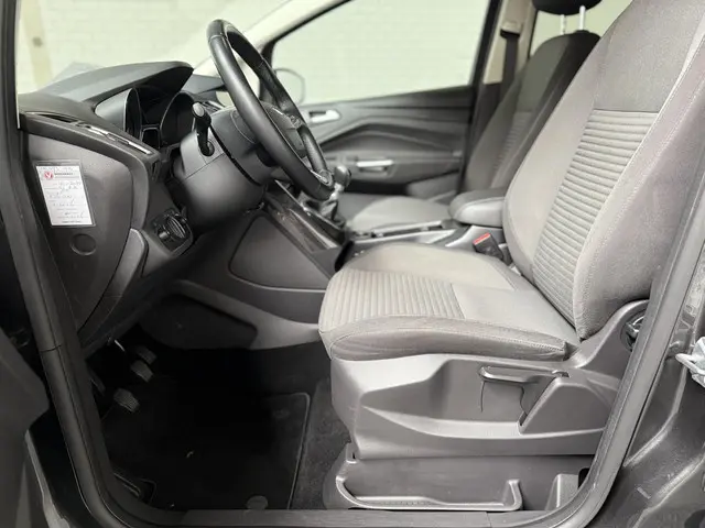 Ford C-MAX 1.5 Titanium 2017 Benzine 3