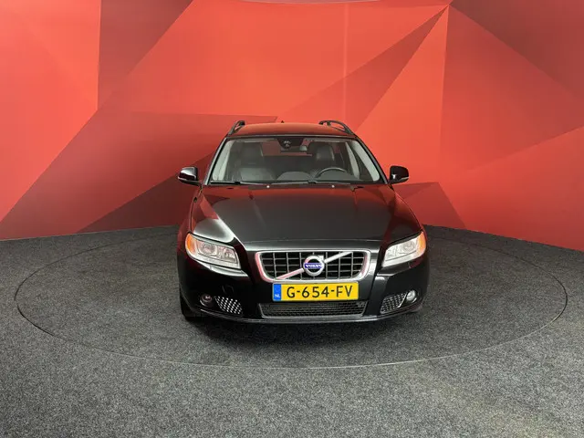 Volvo V70 1.6 T4 Summum 2013 Benzine 10