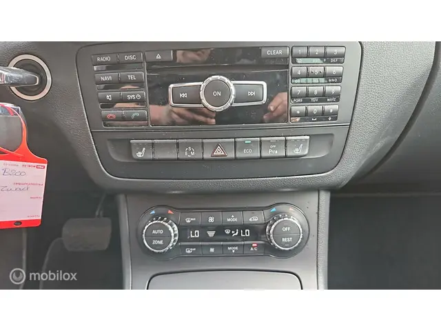 Mercedes-Benz B-Klasse 200 Prestige 2013 Benzine 11