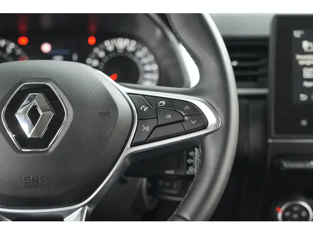 Renault Captur TCe 100 Zen 2021 Benzine 30