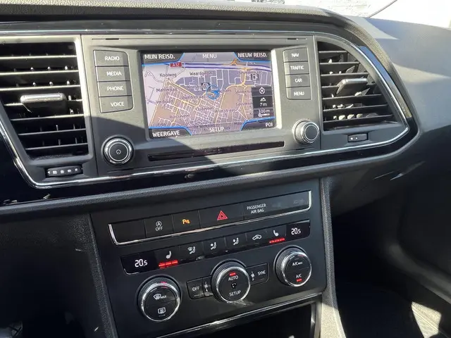 SEAT Leon ST 1.2 TSi 110 pk Style 2014 Benzine 12