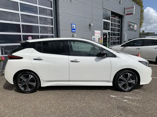 Nissan Leaf Tekna 40 kWh 2018 Elektrisch 11