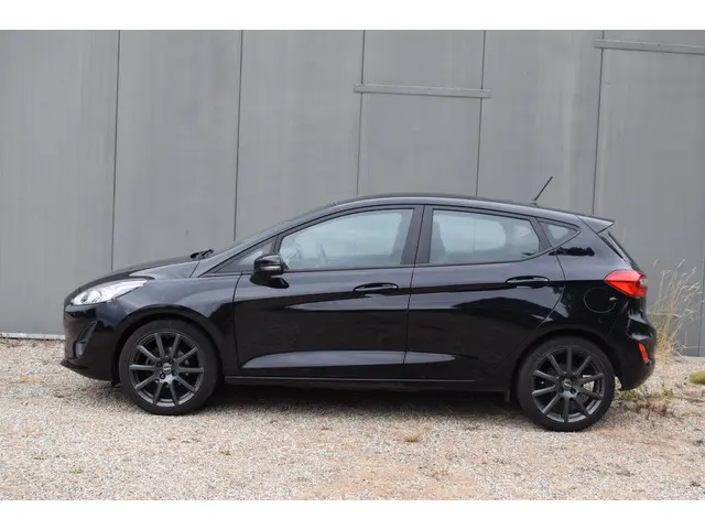 Ford Fiesta 1.1 Trend 2018 Benzine 5