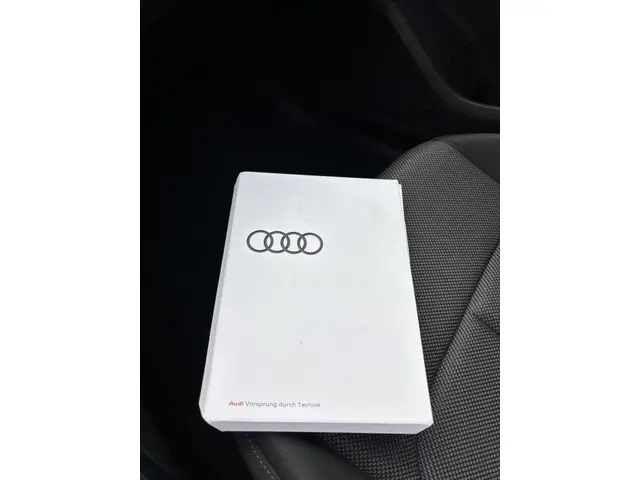 Audi Q2 35 TFSI Edition one 2022 Benzine 22