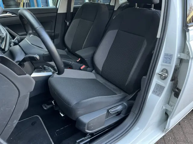 Volkswagen Polo 1.0 TSI Go 2022 Benzine 11