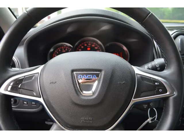 Dacia Sandero 0.9 TCe Laureate automaat 2018 Benzine 10