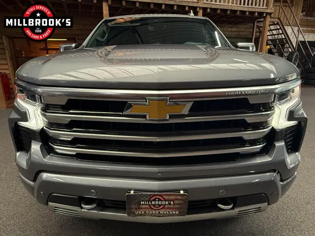 Chevrolet Silverado High Country 2024 LPG/Gas 8