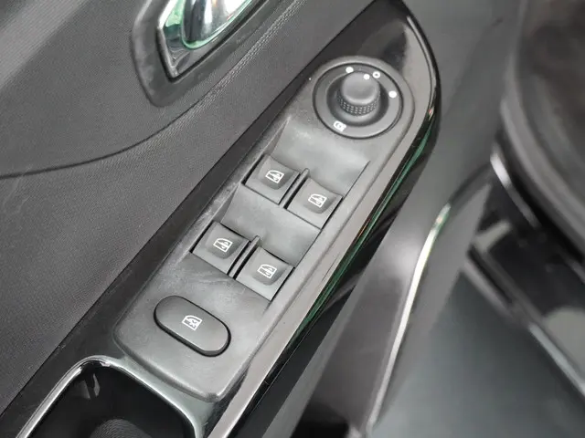 Renault Captur 0.9 TCe Dynamique 2013 Benzine 12