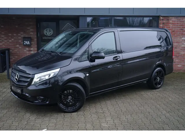 Mercedes-Benz Vito 119 CDI 4x4, Lang, 2021 Diesel 29