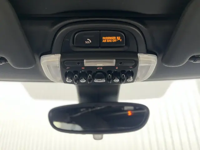 MINI Cooper Cabrio 2.0 John Works Chili 2017 Benzine 67