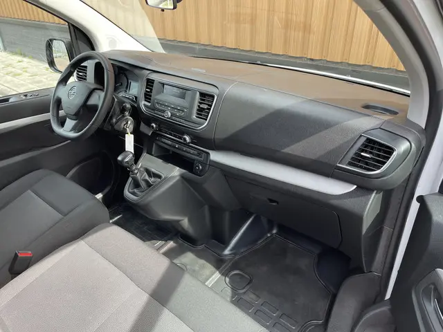 Opel Vivaro 2.0 CDTI L3H1 DC Edition 2022 Diesel 11