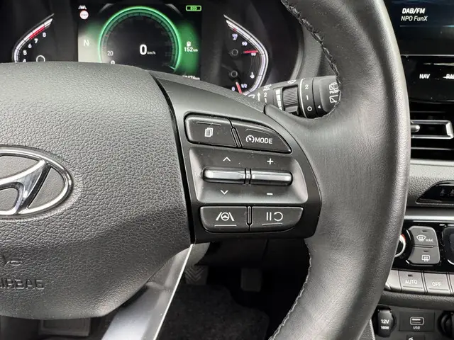 Hyundai i30 1.0 T-GDI MHEV COMFORT SMART 2021 Benzine 19