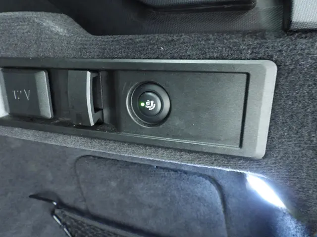 BMW 3 Serie Touring 330i xDrive 2022 Benzine 39