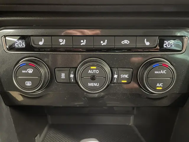 Volkswagen Tiguan 1.4 TSI ACT R-Line 2017 Benzine 31