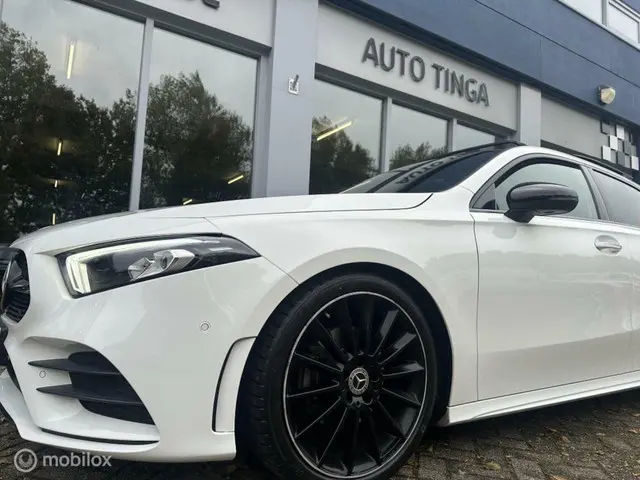 Mercedes-Benz A-Klasse 200 Launch Ed Pr.+ 2018 Benzine 16