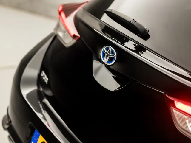 Toyota Auris 1.8 Hybrid Sport 2018 Hybride Benzine 31