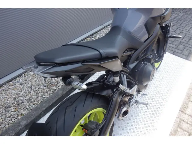 Yamaha MT 09 ABS 2017 Benzine 12