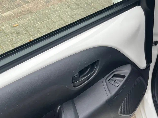 Peugeot 108 1.0 e-VTi Active *Airco*Garantie* 2017 Benzine 9