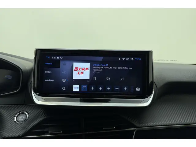 Peugeot 2008 1.2 Hybrid 145 Allure 2024 Hybride Benzine 26