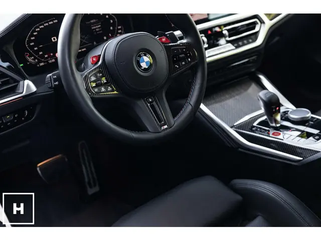 BMW M4 4-serie Coupé xDrive Competition 2021 Benzine 18