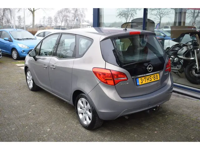 Opel Meriva 1.4 Turbo Berlin 2014 Benzine 3