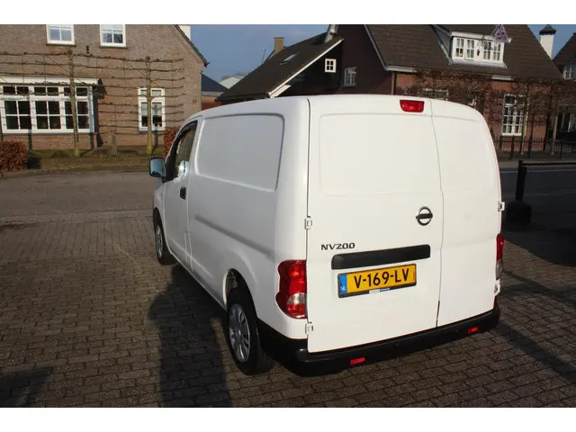 Nissan NV200 MARGE BUS 1.5 dCi Optima 2018 Diesel 9