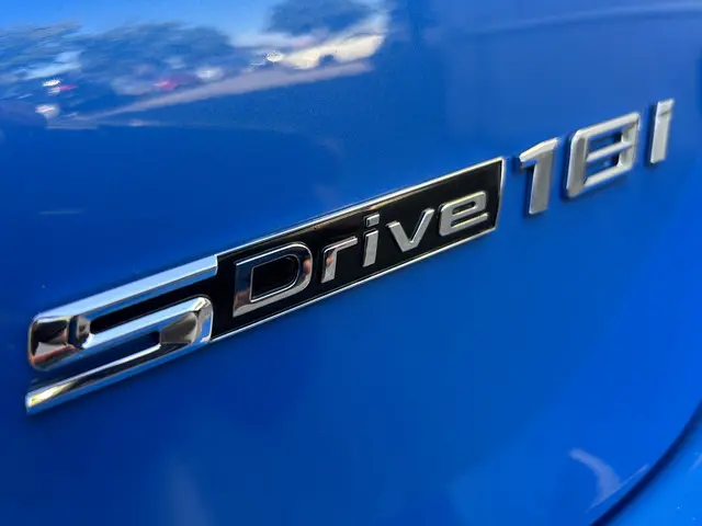 BMW X1 sDrive18i High Executive Edition 2020 Benzine 23