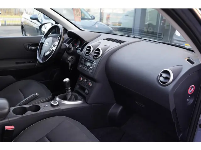 Nissan QASHQAI 2.0 Accenta 4x4 2013 Benzine 33