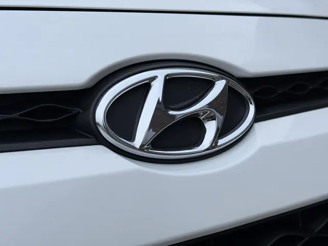 Hyundai i10 1.0i i-Motion Comfort Plus 2016 Benzine 30