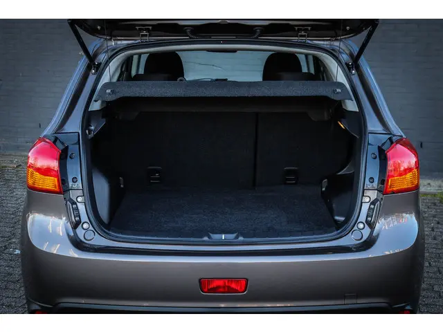 Mitsubishi ASX 1.6 Cleartec Invite+ 2015 Benzine 15