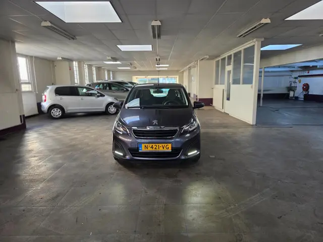 Peugeot 108 1.0 e-VTi Active 2022 Benzine 2