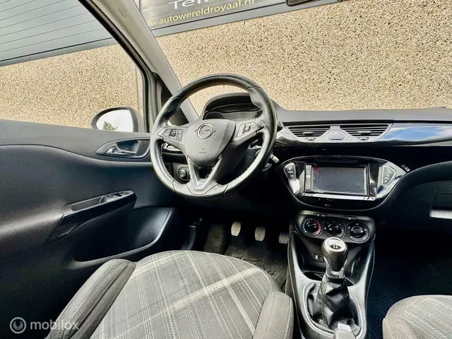 Opel Corsa 1.3 CDTI Color Edition 2016 Diesel 18