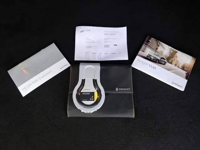 Renault Clio Estate TCe 90 Limited 2020 Benzine 33