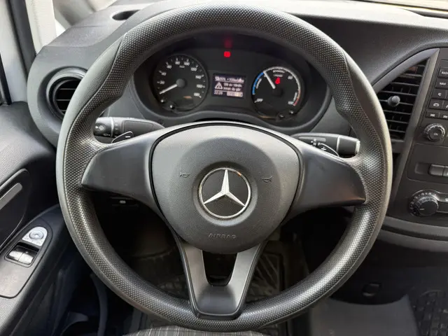 Mercedes-Benz eVito 111 2020 Elektrisch 19