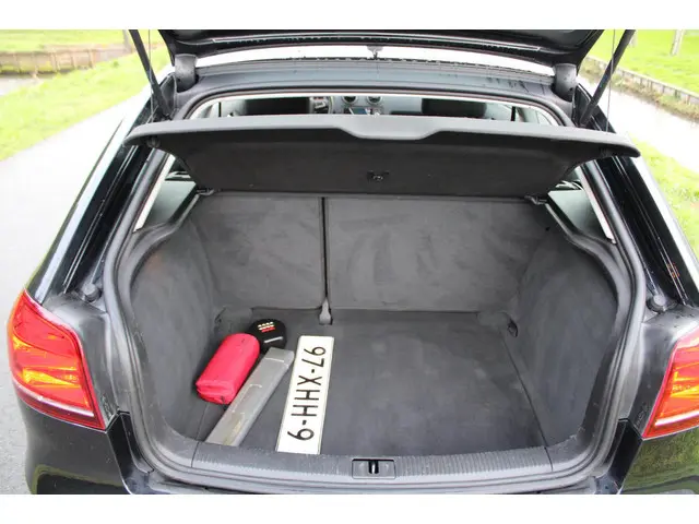 Audi A3 1.2 TFSI Attraction Advance 2012 Benzine 18